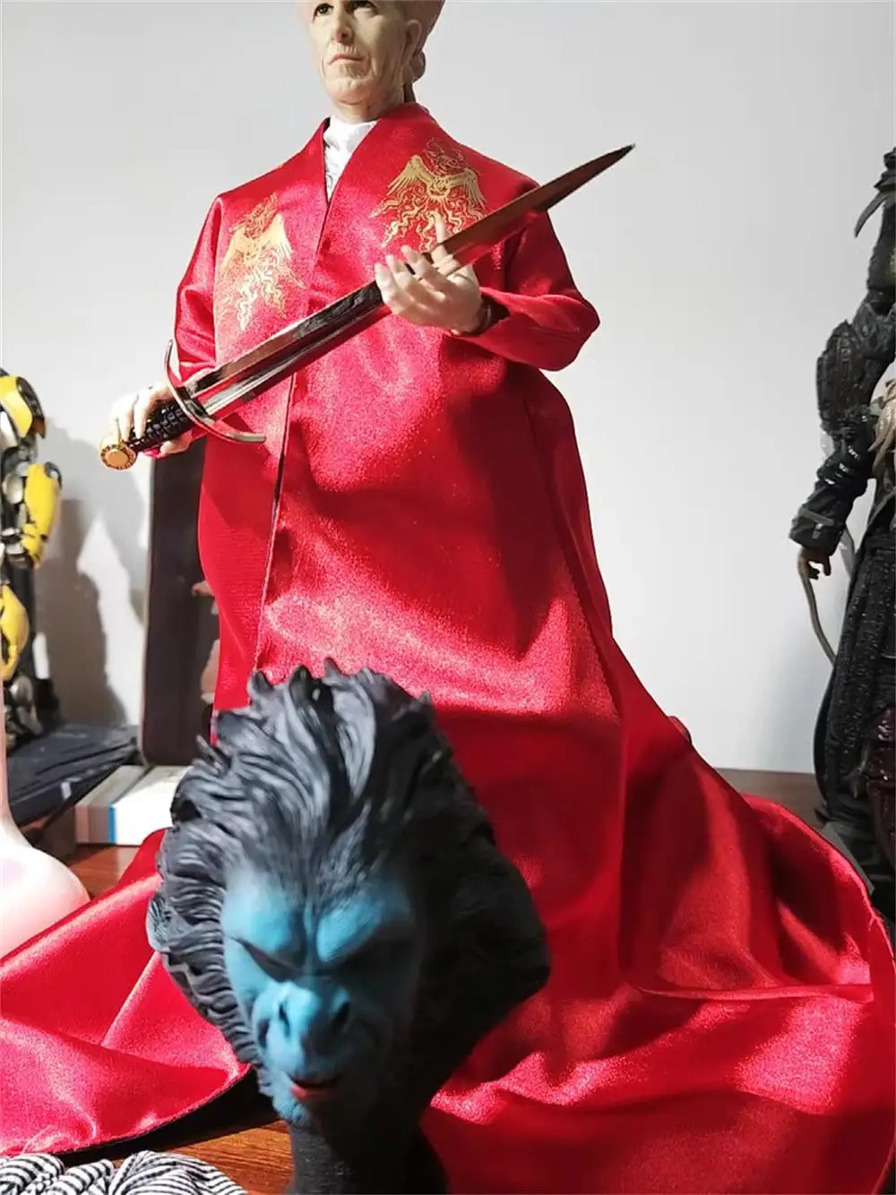 1/6th REDMAN TOYS RM064 The Vampire RED Version Full Set Moveable Action Figure Toys Model About 12" For Fans Collect
1/6th REDMAN TOYS RM064 The Vampire RED Version Full Set Moveable Action Figure Toys Model About 12" For Fans Collect
