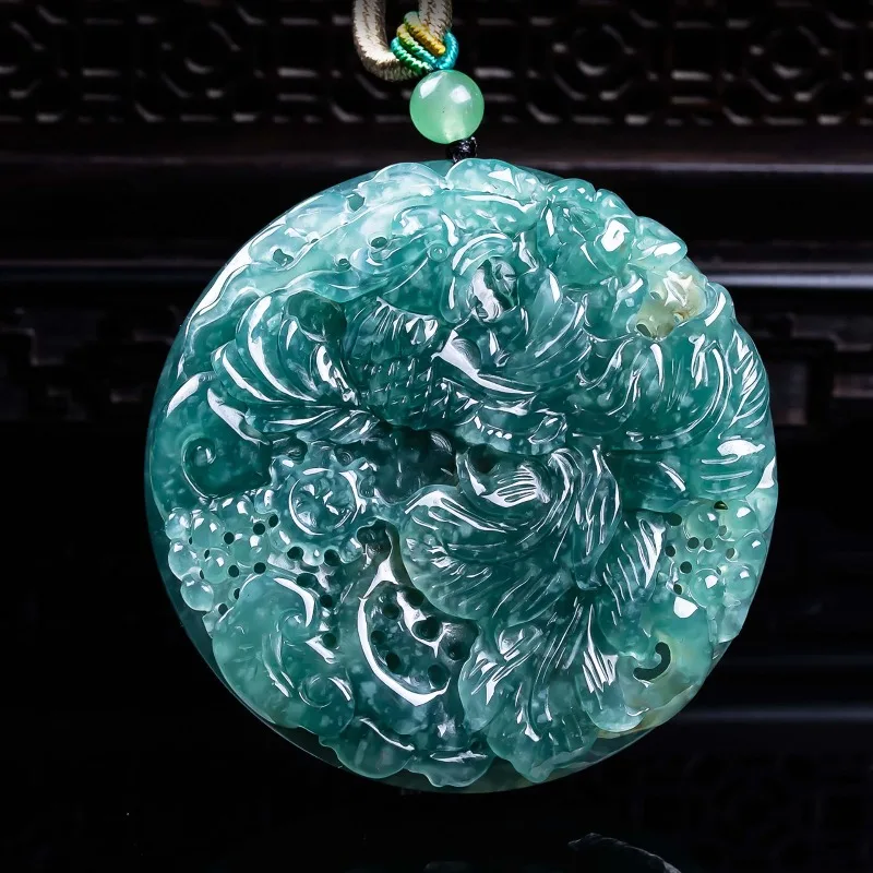 High quality natural A-grade jadeite phoenix presents a luxurious and thickened phoenix brand exquisite jade ice pendant
High quality natural A-grade jadeite phoenix presents a luxurious and thickened phoenix brand exquisite jade ice pendant