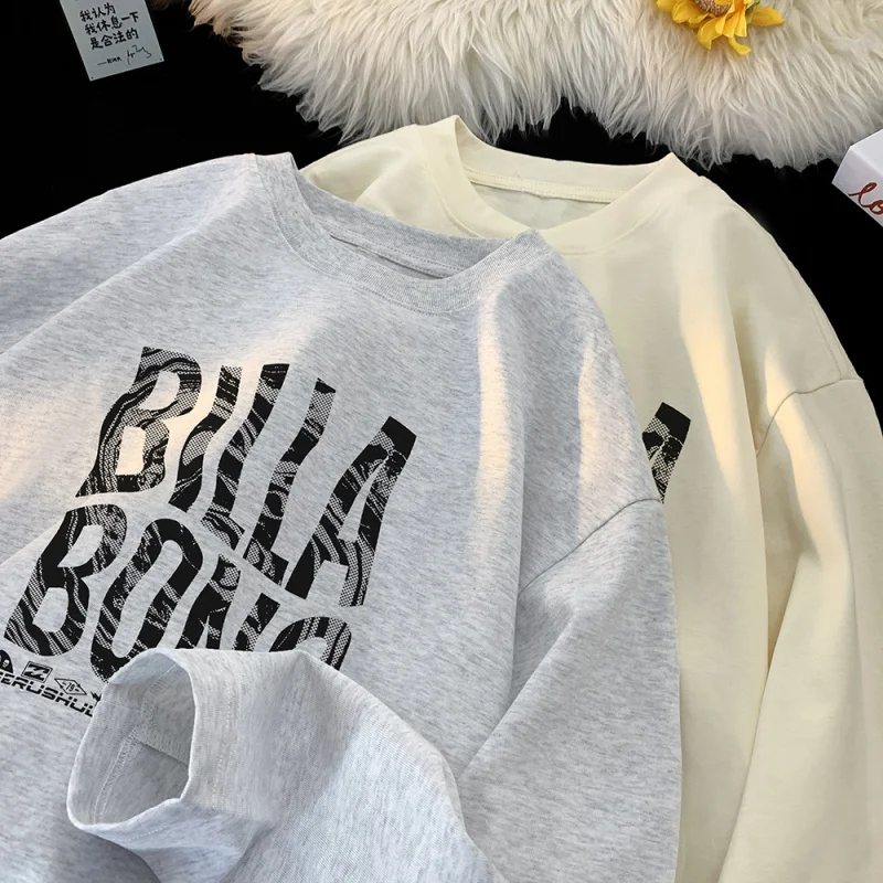 【Mirrordust】Round Neck Solid Color Letter Print Sweatshirt Korean Style Versatile Street Loose Hoodie for Men and Women
【Mirrordust】Round Neck Solid Color Letter Print Sweatshirt Korean Style Versatile Street Loose Hoodie for Men and Women