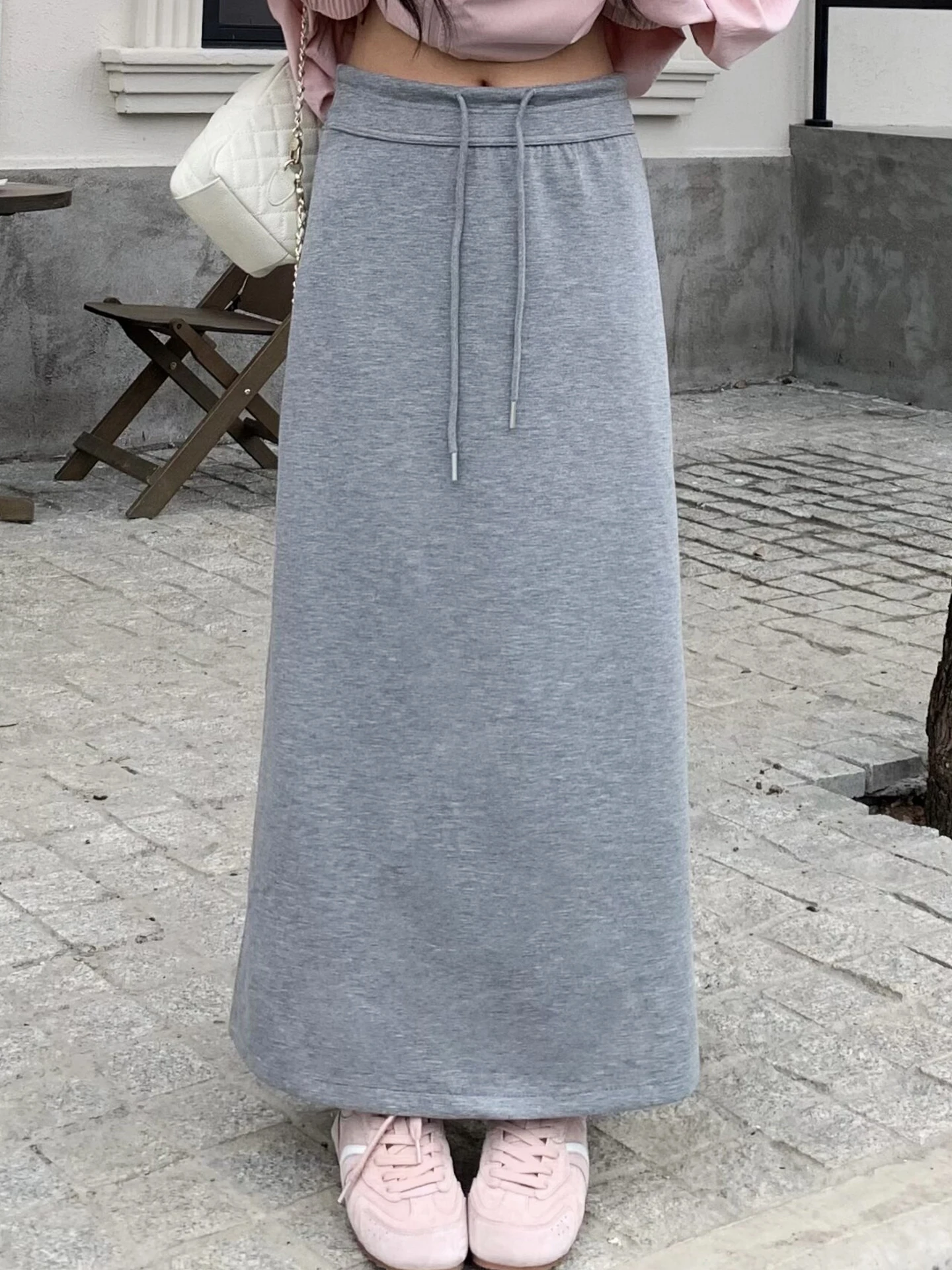 Новая повседневная вязаная юбка с высокой талией и прямым кроем для женщин, весна-лето, с разрезом, длинная, для отдыха
Новая повседневная вязаная юбка с высокой талией и прямым кроем для женщин, весна-лето, с разрезом, длинная, для отдыха