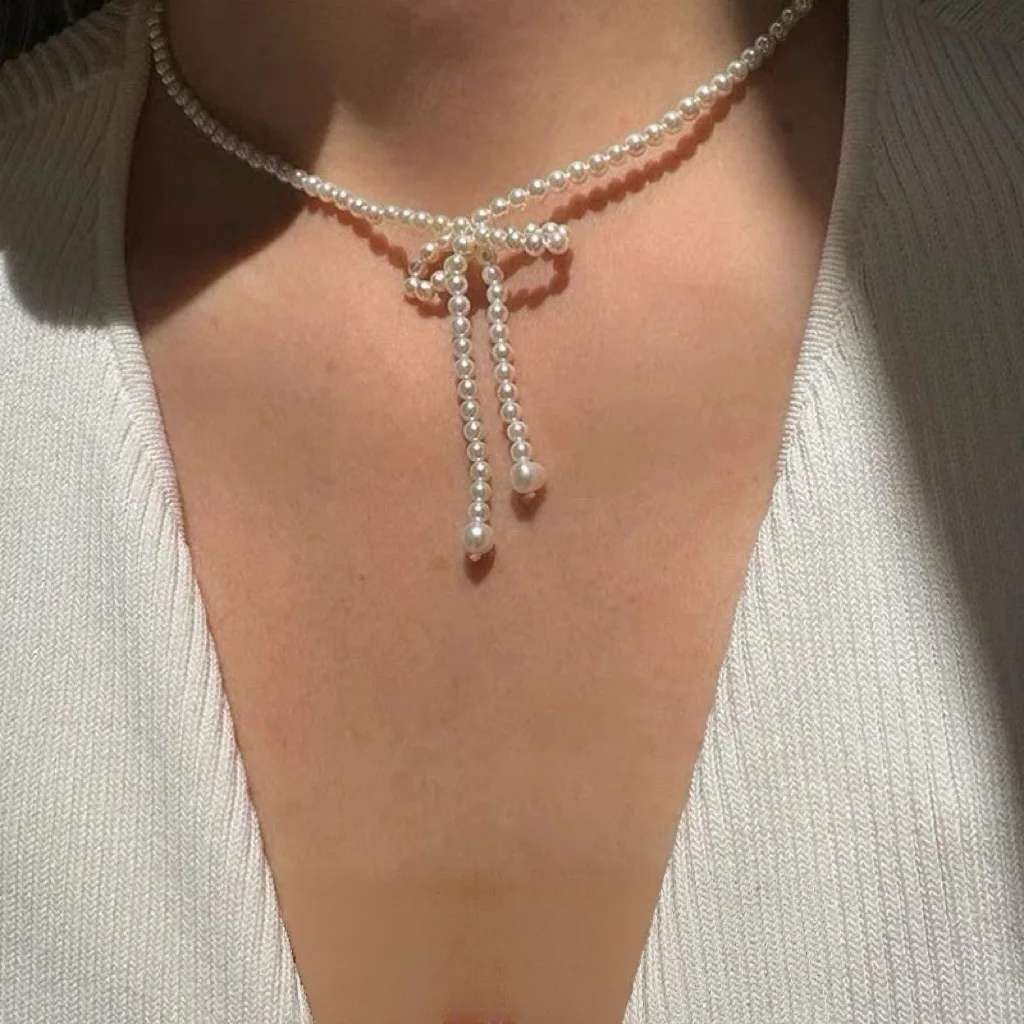 Withered Bead Bow Collarbone Chain Women's Light Luxury Retro Fashion Simple Bracelet Necklace Necklaces For Women
Withered Bead Bow Collarbone Chain Women's Light Luxury Retro Fashion Simple Bracelet Necklace Necklaces For Women