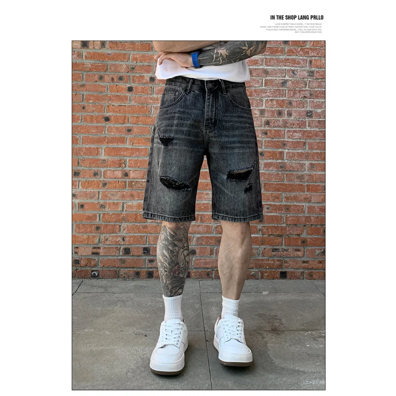 9372 Black senior washed jeans shorts broken holes men's tide sense straight loose casual five-quarter trousers
9372 Black senior washed jeans shorts broken holes men's tide sense straight loose casual five-quarter trousers