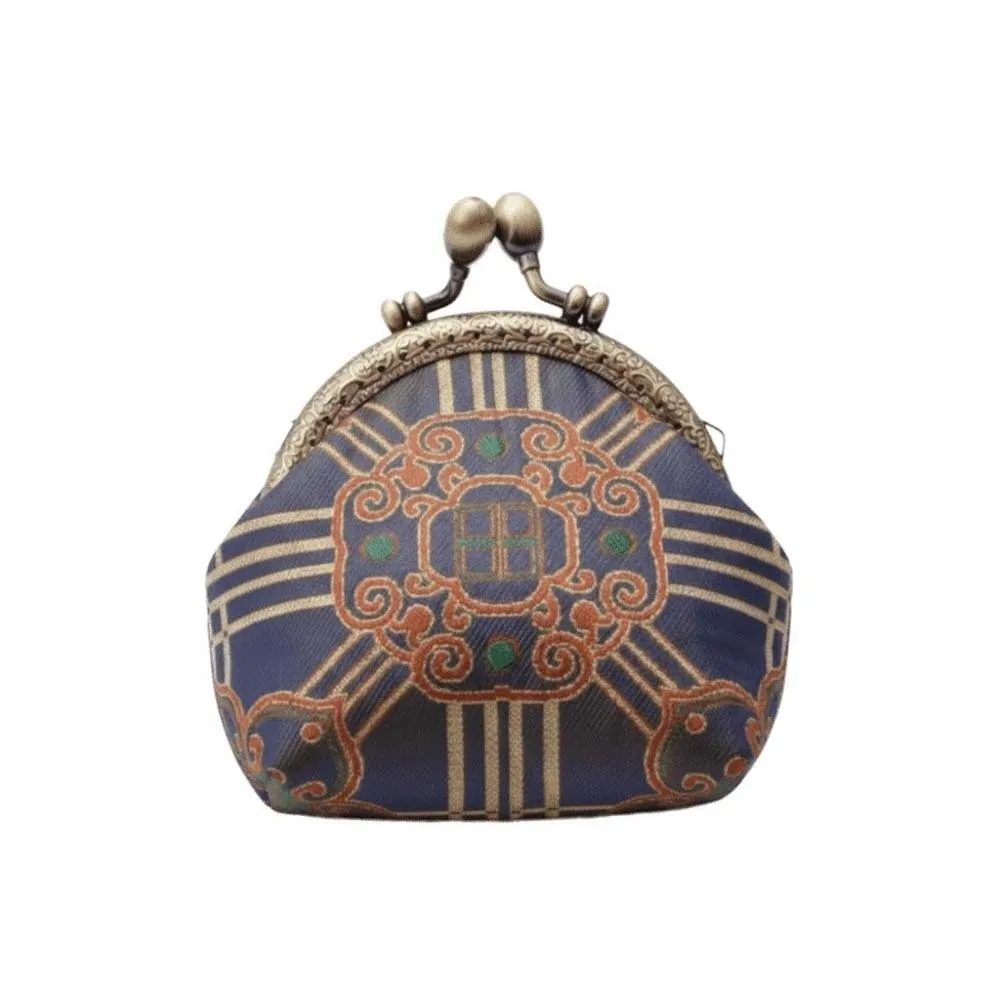 Anti-lost Kiss Lock Coin Purse Thickened Polyester Brocade Mini Pouch Chinese Style Portable Embroidered Small Pocket Women
Anti-lost Kiss Lock Coin Purse Thickened Polyester Brocade Mini Pouch Chinese Style Portable Embroidered Small Pocket Women