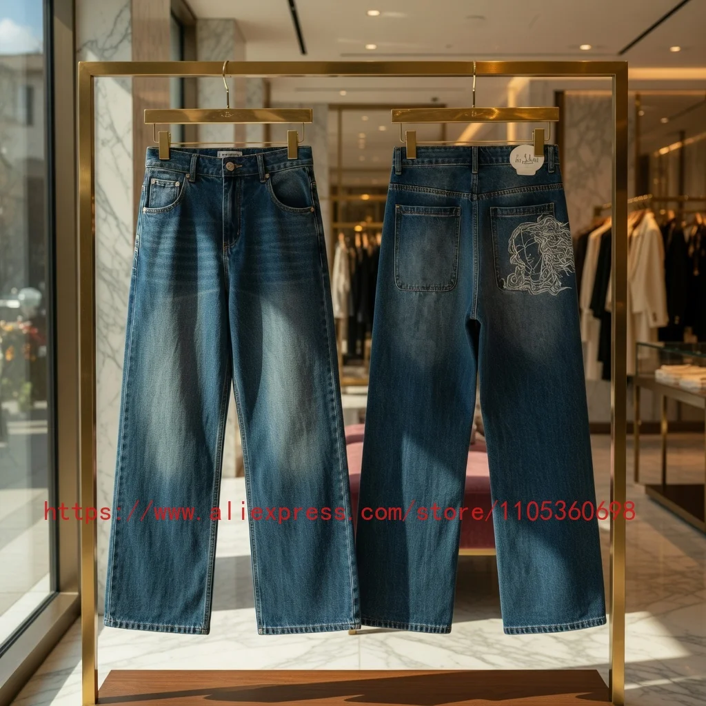 Real Photo DERSCHUTZE Men's Blue Washed Wide Leg Jeans Abstract Face Embroidery Pocket Streetwear Loose Denim Pants
Real Photo DERSCHUTZE Men's Blue Washed Wide Leg Jeans Abstract Face Embroidery Pocket Streetwear Loose Denim Pants