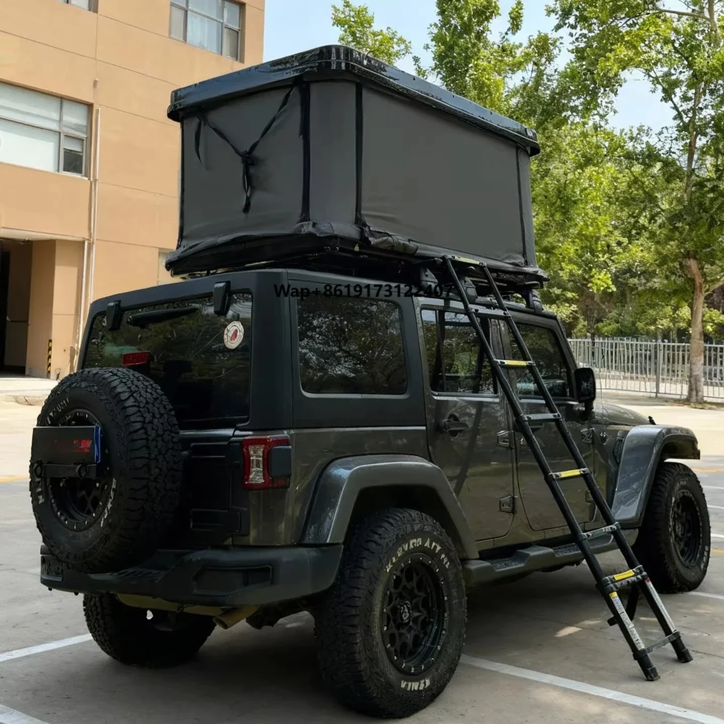 Wholesale Overland Customized Lightweight ABS Hard Shell Car Roof Top Tent Waterproof Camping Tent for Camper Van SUV
Wholesale Overland Customized Lightweight ABS Hard Shell Car Roof Top Tent Waterproof Camping Tent for Camper Van SUV