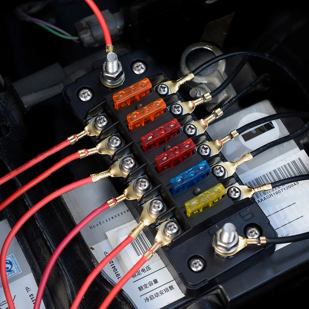 6 Ways Car Auto Fuse Box Flame Retardant Pa66 Material Nickel Plated Copper Clips Double Fuses Sticker Labeled Fuse Holder
6 Ways Car Auto Fuse Box Flame Retardant Pa66 Material Nickel Plated Copper Clips Double Fuses Sticker Labeled Fuse Holder