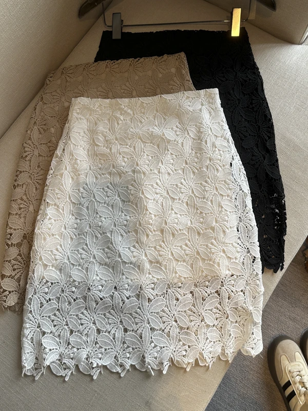 Heavy Embroidery Lace Hollow out Hook Flower Half Skirt Women's Summer High Waist Short A-Line Bodycon Anti-Light Sexy S...
Heavy Embroidery Lace Hollow out Hook Flower Half Skirt Women's Summer High Waist Short A-Line Bodycon Anti-Light Sexy S...