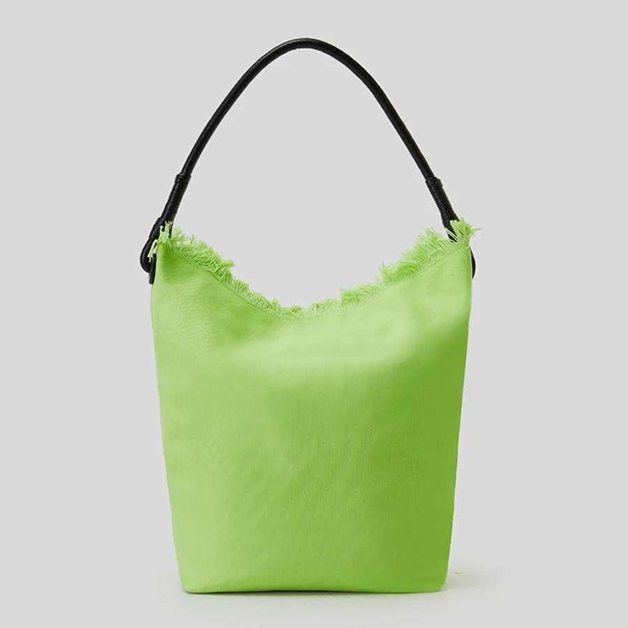 Color Contrast Canvas Tassel Bag Bucket For Women Luxury Designer Handbag and Purses 2023 New In Fashion Simple Shoulder Bags
Color Contrast Canvas Tassel Bag Bucket For Women Luxury Designer Handbag and Purses 2023 New In Fashion Simple Shoulder Bags