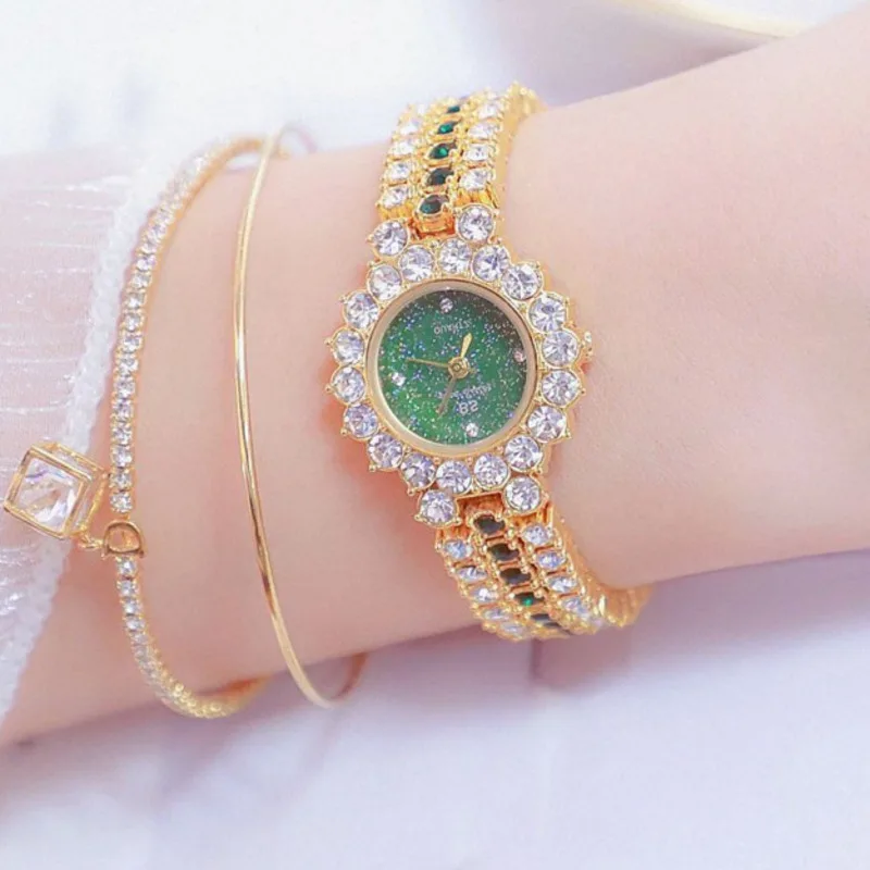 Quartz Watch For Women Fashion Luxury Shiny Full Diamond Small Dial Green Clock Multicolor Elegant Women Watch Relogios Feminino
Quartz Watch For Women Fashion Luxury Shiny Full Diamond Small Dial Green Clock Multicolor Elegant Women Watch Relogios Feminino