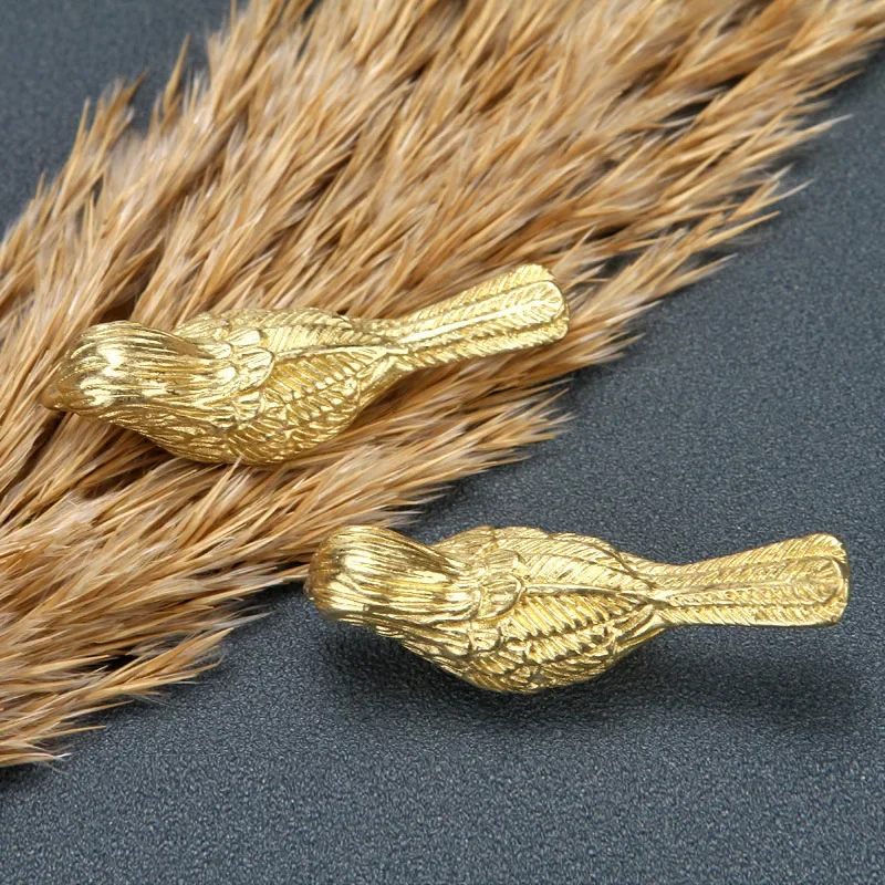 Wholesale of brass bird cabinet doors, drawers, handles, furniture handles, home decoration, jewelry boxes, single hole handles
Wholesale of brass bird cabinet doors, drawers, handles, furniture handles, home decoration, jewelry boxes, single hole handles