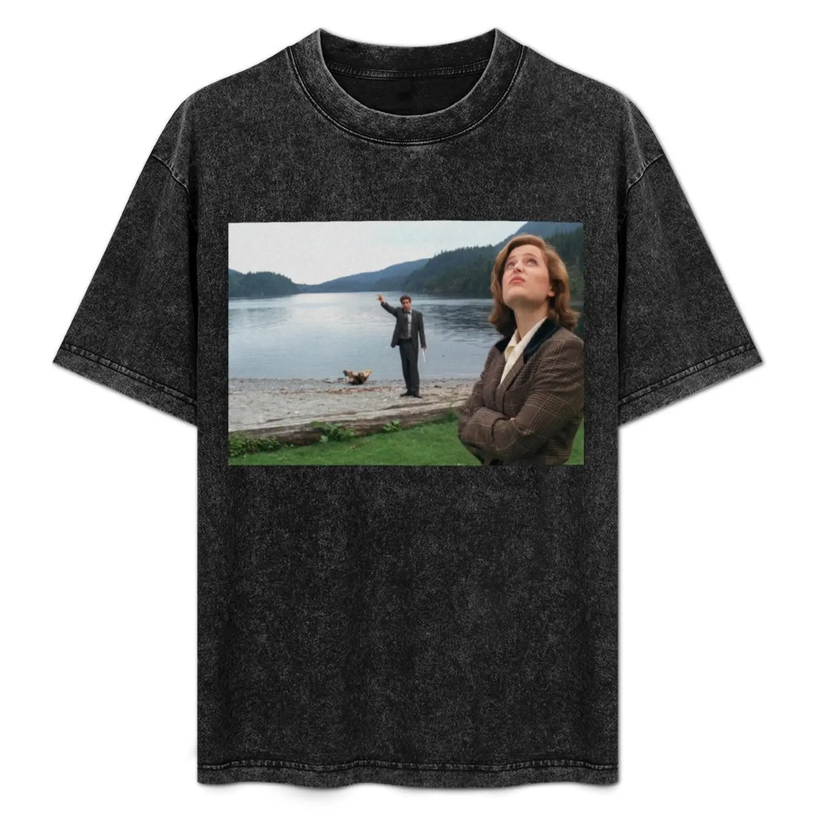Mulder and Scully - The X-Files T-Shirt rapper graphic tees Aesthetic clothing funny costumes boys whites mens white t shirts 
Mulder and Scully - The X-Files T-Shirt rapper graphic tees Aesthetic clothing funny costumes boys whites mens white t shirts