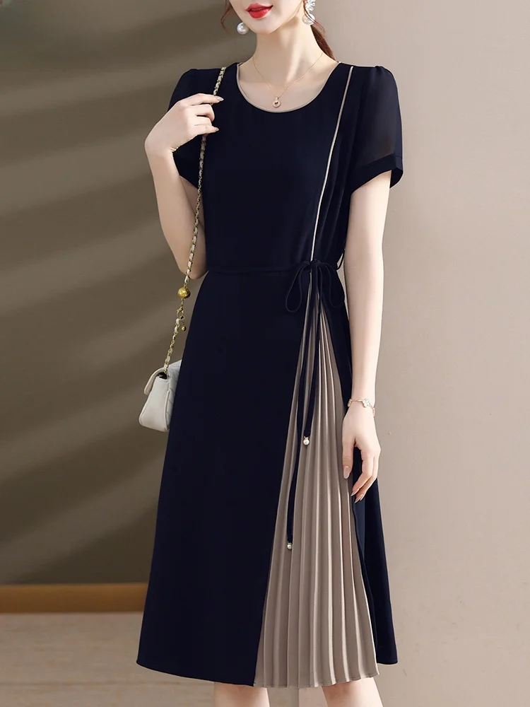 Летнее модное шифоновое платье-миди для молодых мам, женщин среднего и старшего возраста, элегантное и стильное.
Летнее модное шифоновое платье-миди для молодых мам, женщин среднего и старшего возраста, элегантное и стильное.