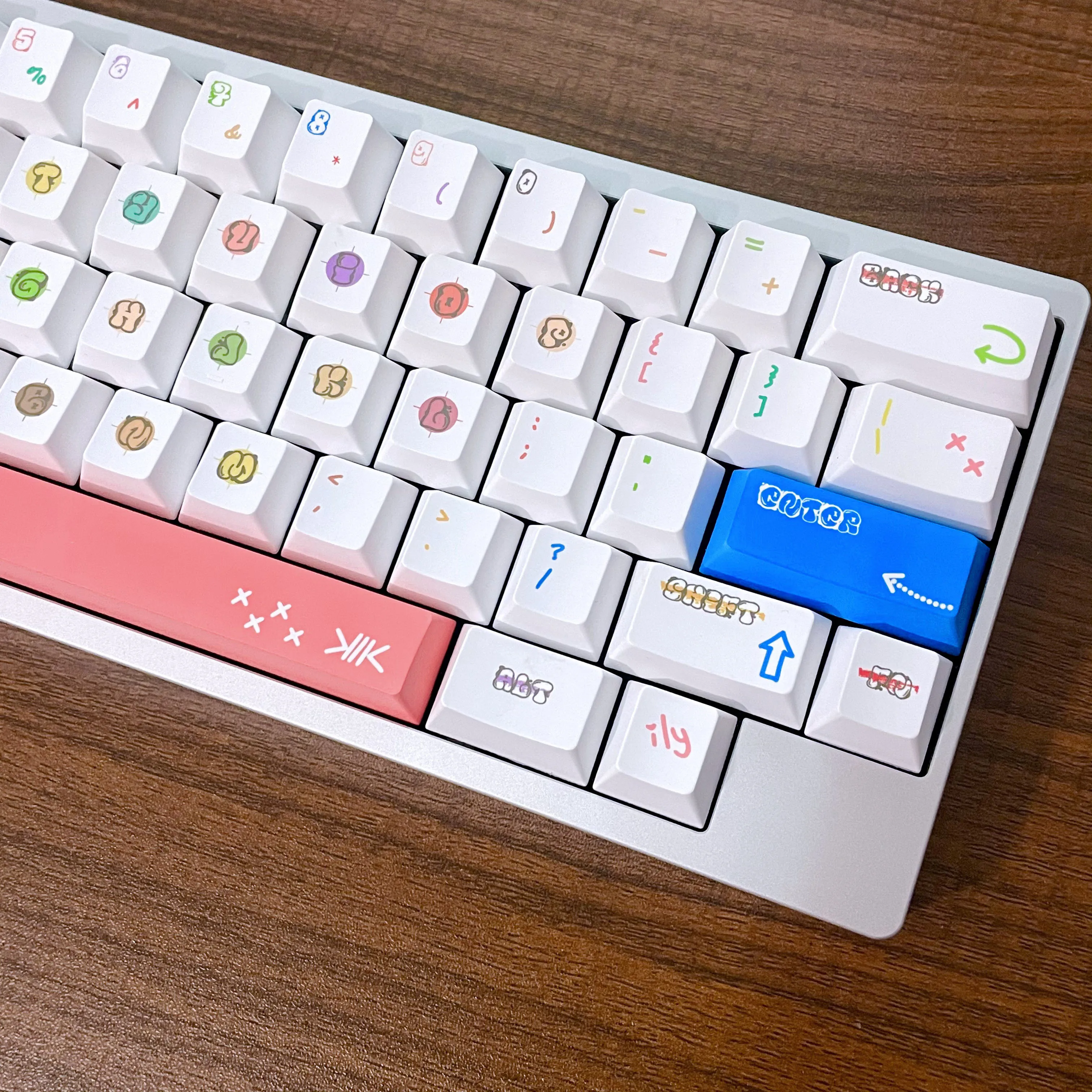 Watercolor keycaps Original height PBT sublimation light skin fine matte 145 key mechanical keyboard cap
Watercolor keycaps Original height PBT sublimation light skin fine matte 145 key mechanical keyboard cap