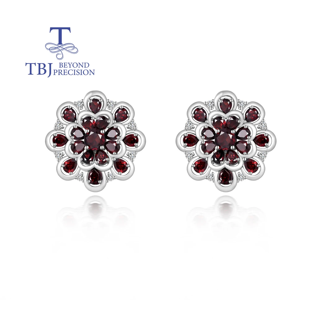 Natural Garnet January Birthstone Earrings for Women 925 Sterling Silver Fine Jewelry Beautiful Design Anniversary Holiday Gift
Natural Garnet January Birthstone Earrings for Women 925 Sterling Silver Fine Jewelry Beautiful Design Anniversary Holiday Gift