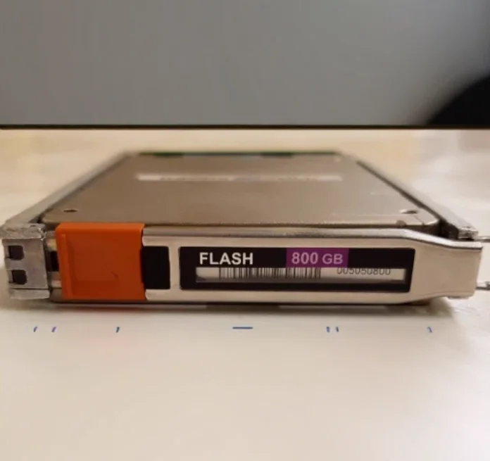 Для твердотельного накопителя EMC V6 V4-2S6FX-800 005050800 005050883 800 ГБ SAS SSD
Для твердотельного накопителя EMC V6 V4-2S6FX-800 005050800 005050883 800 ГБ SAS SSD