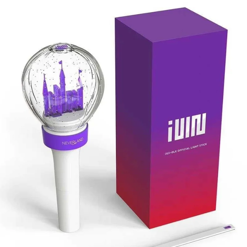 Kpop (G)I-DLE официальная лампочка Jeon Soyeon Song Yuqi Cho Miyeon Yeh Shuhua Minnie Flashlight Lightsticks
Kpop (G)I-DLE официальная лампочка Jeon Soyeon Song Yuqi Cho Miyeon Yeh Shuhua Minnie Flashlight Lightsticks