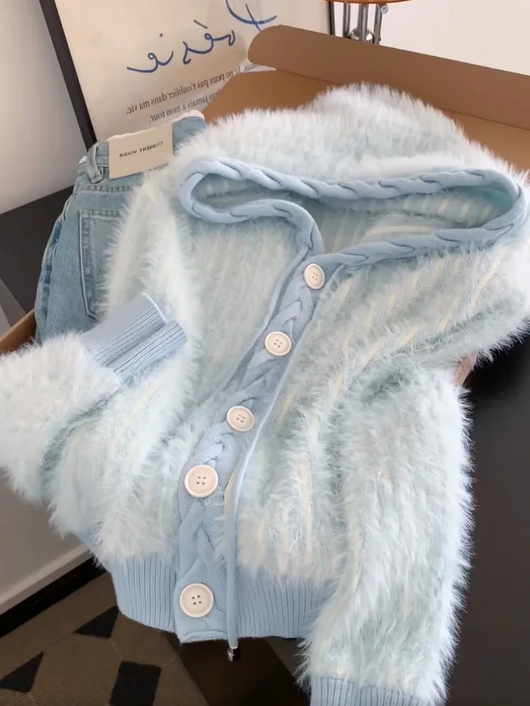 Soft Blue Hooded Open Cardigan Women's Winter Style Knitted Mink Velvet Jacket Warm Thickened Korean Version Long Sleeve Sweater
Soft Blue Hooded Open Cardigan Women's Winter Style Knitted Mink Velvet Jacket Warm Thickened Korean Version Long Sleeve Sweater