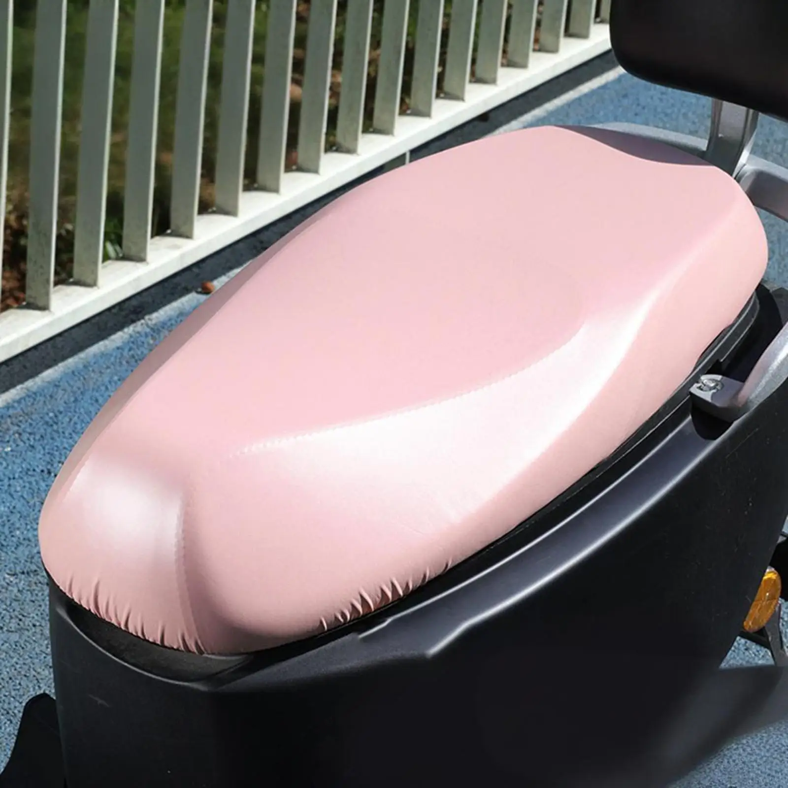 Heat Insulation PU Leather Electric Scooter Seat Cushion Cover Waterproof Breathable Bike Seat for Outdoor
Heat Insulation PU Leather Electric Scooter Seat Cushion Cover Waterproof Breathable Bike Seat for Outdoor