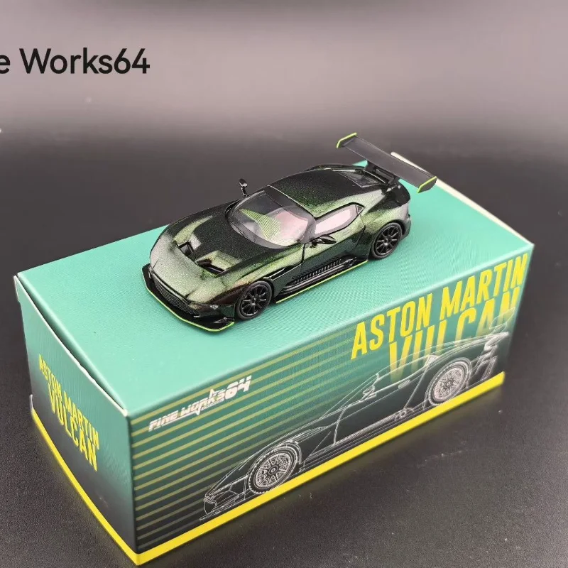 Diecast Fine Works 1/64 Scale Foshan Exhibition Limited Edition Aston Martin Vulcan Color Green Alloy Car Model Collectible Toy
Diecast Fine Works 1/64 Scale Foshan Exhibition Limited Edition Aston Martin Vulcan Color Green Alloy Car Model Collectible Toy
