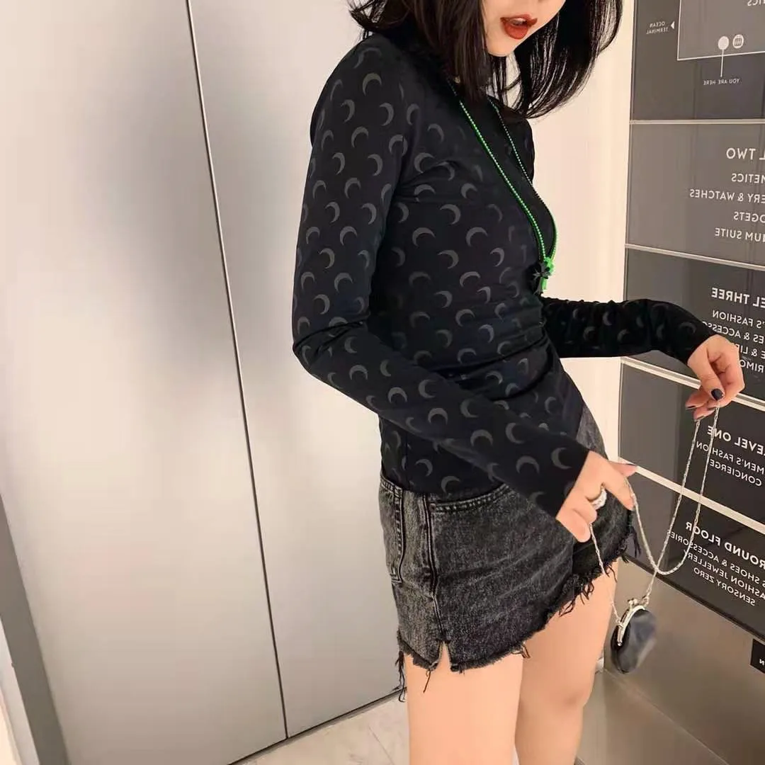 Slim Fit Long Sve Printed T-irt High Collar Moon Embroidery Base irt Women's Commute Sle Spring Season Regular Length
Slim Fit Long Sve Printed T-irt High Collar Moon Embroidery Base irt Women's Commute Sle Spring Season Regular Length