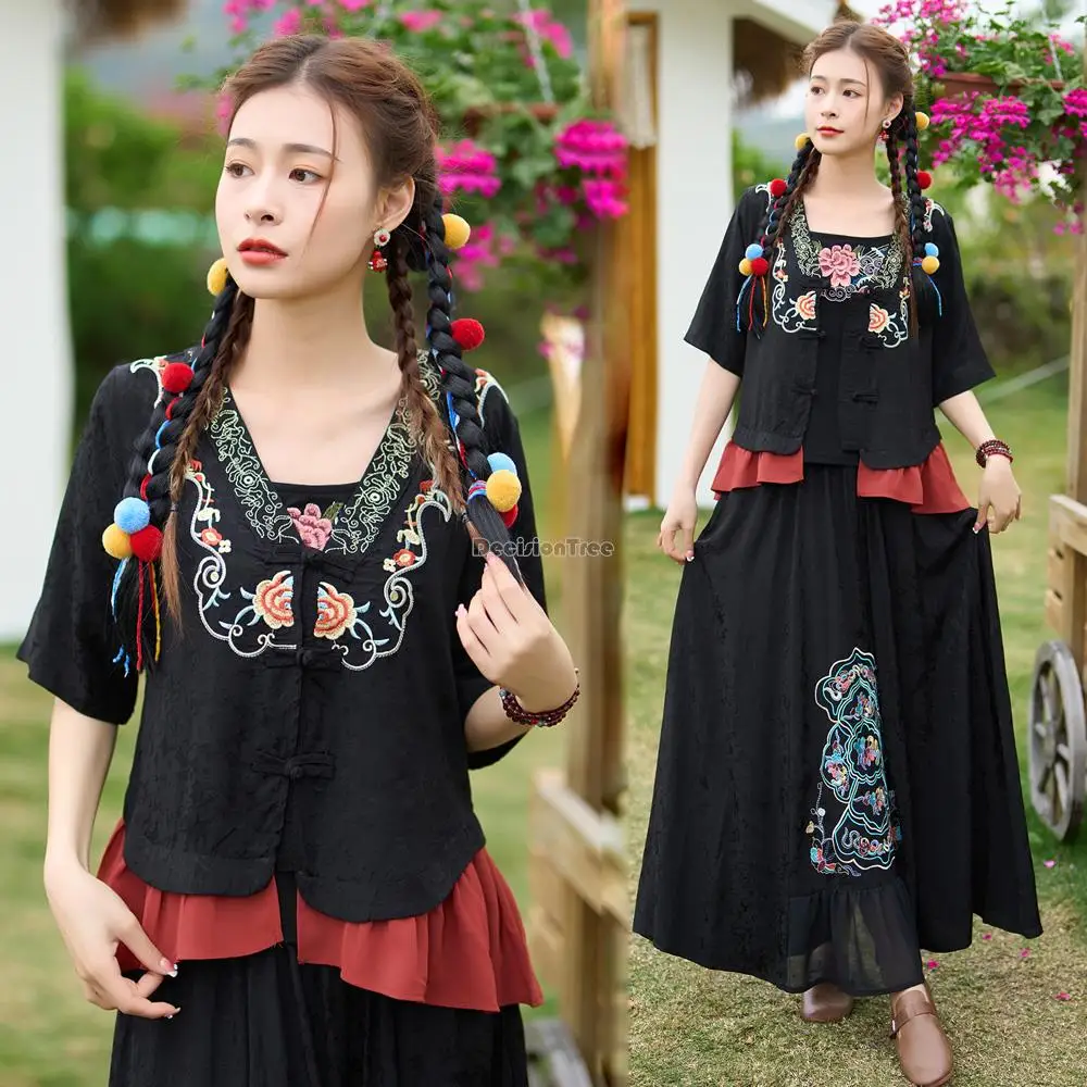 2025 chinese national style summer new embroidered half sleeve v-neck shirt women jacquard loose casual retro ethnic blouse s164
2025 chinese national style summer new embroidered half sleeve v-neck shirt women jacquard loose casual retro ethnic blouse s164