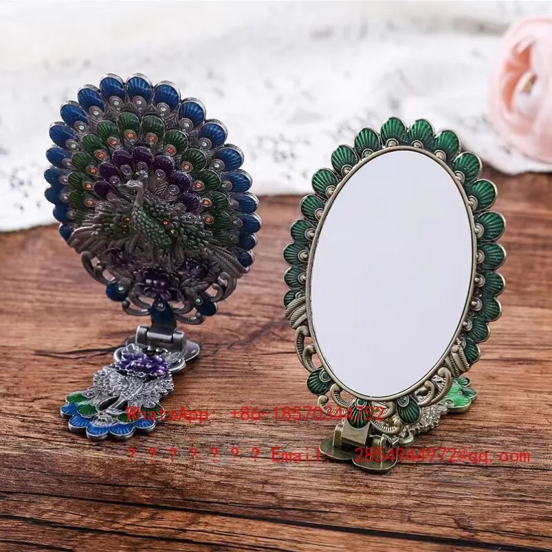 European Metal Handheld Retro Oval Mirror Makeup Comb Set Folding Portable
European Metal Handheld Retro Oval Mirror Makeup Comb Set Folding Portable