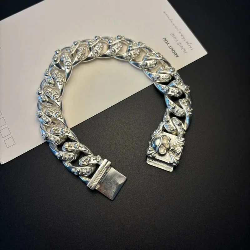 Hot Sale Vintage Silver Plated Copper Bracelet, Skull Design Retro Tibetan Silver Style for Men Women
Hot Sale Vintage Silver Plated Copper Bracelet, Skull Design Retro Tibetan Silver Style for Men Women