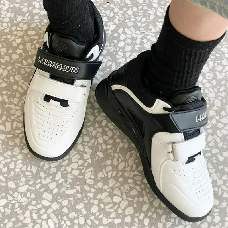 Classic Brand Weight Lifting Shoes for Men Women Designer Squat Shoes Couples Good Quality Gym Training Shoe Rubber Gym Shoes
Classic Brand Weight Lifting Shoes for Men Women Designer Squat Shoes Couples Good Quality Gym Training Shoe Rubber Gym Shoes