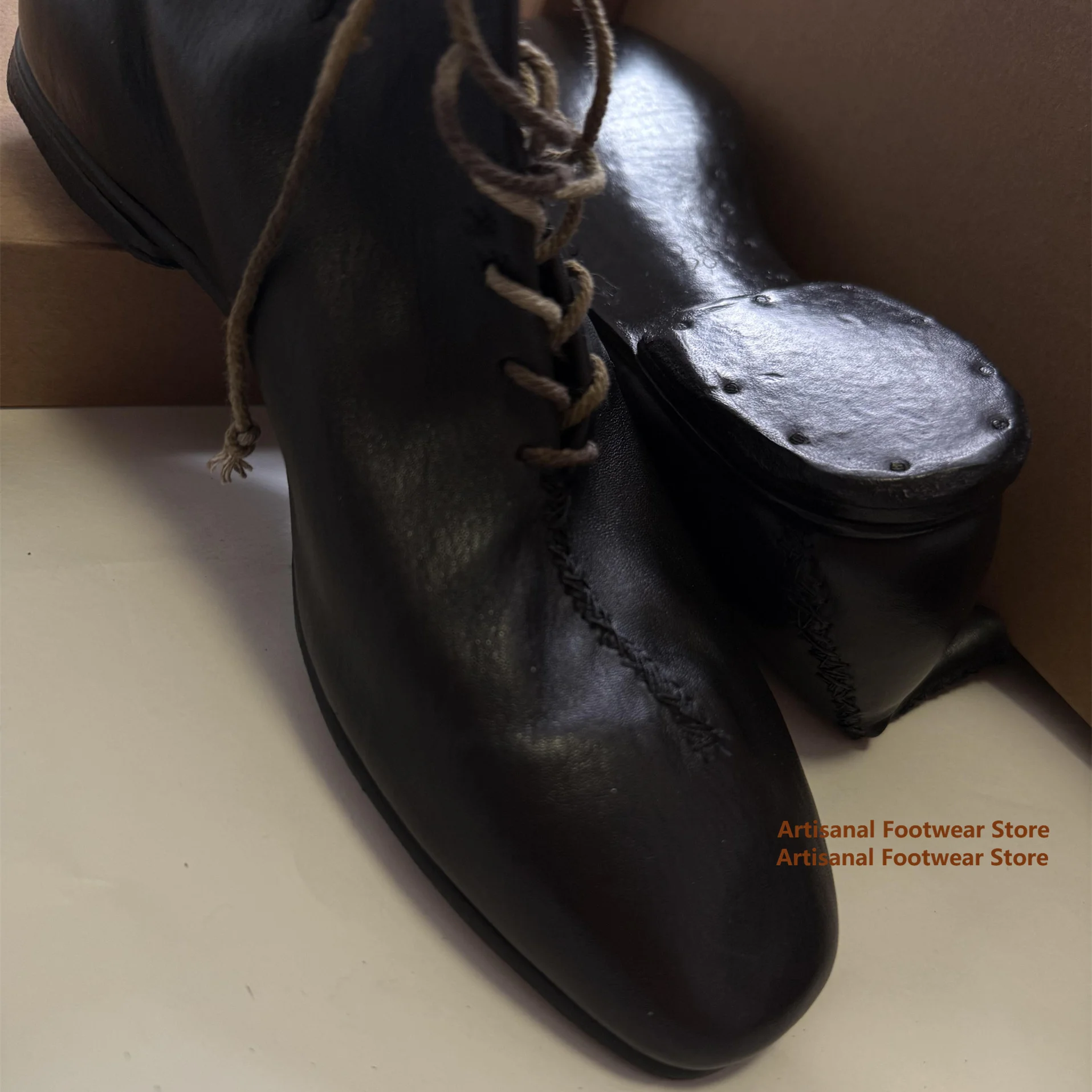 Black Leather Lace-Up Mid-Top Derby Shoes Retro Leather Square Toe Knight Boots for Men Trendy Handmade Motorcycle Men's Boots
Black Leather Lace-Up Mid-Top Derby Shoes Retro Leather Square Toe Knight Boots for Men Trendy Handmade Motorcycle Men's Boots