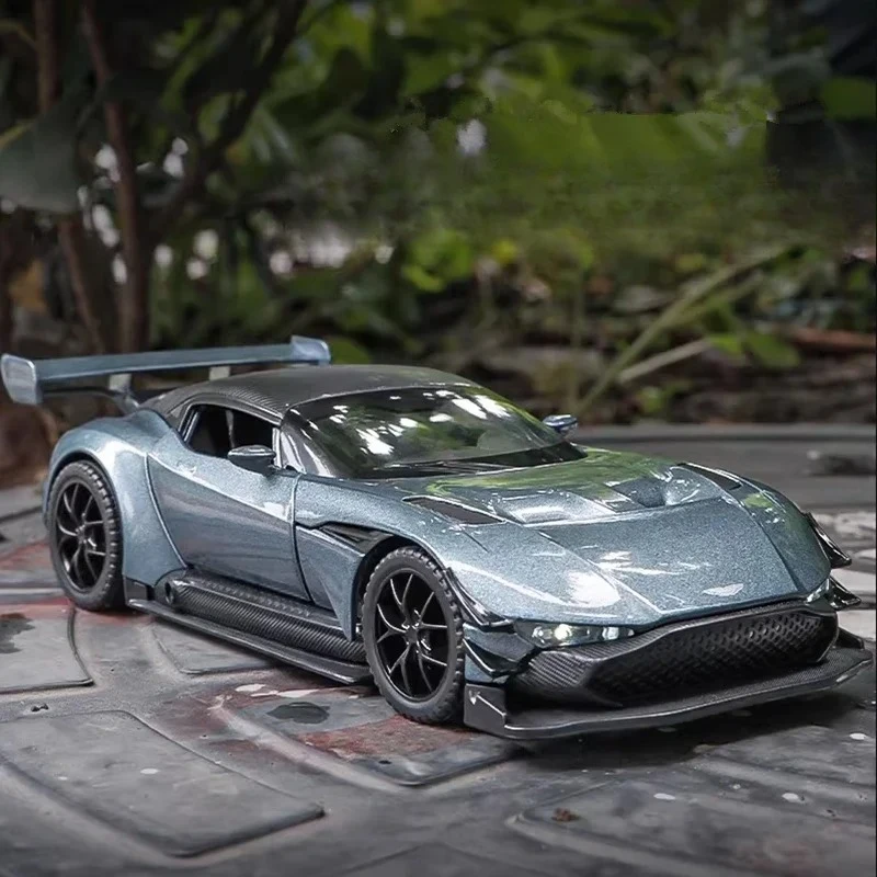 1:32 Vulcan Alloy Sports Car Diecast Metal Racing Car Model Simulation Sound and Light Collection Children Toy Gift
1:32 Vulcan Alloy Sports Car Diecast Metal Racing Car Model Simulation Sound and Light Collection Children Toy Gift