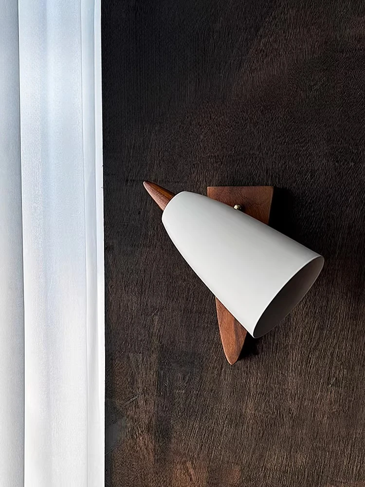 South Dengji Medieval Bedside Reading Japanese Retro Bedroom Homestay Cream Wind Wall Lamp
South Dengji Medieval Bedside Reading Japanese Retro Bedroom Homestay Cream Wind Wall Lamp