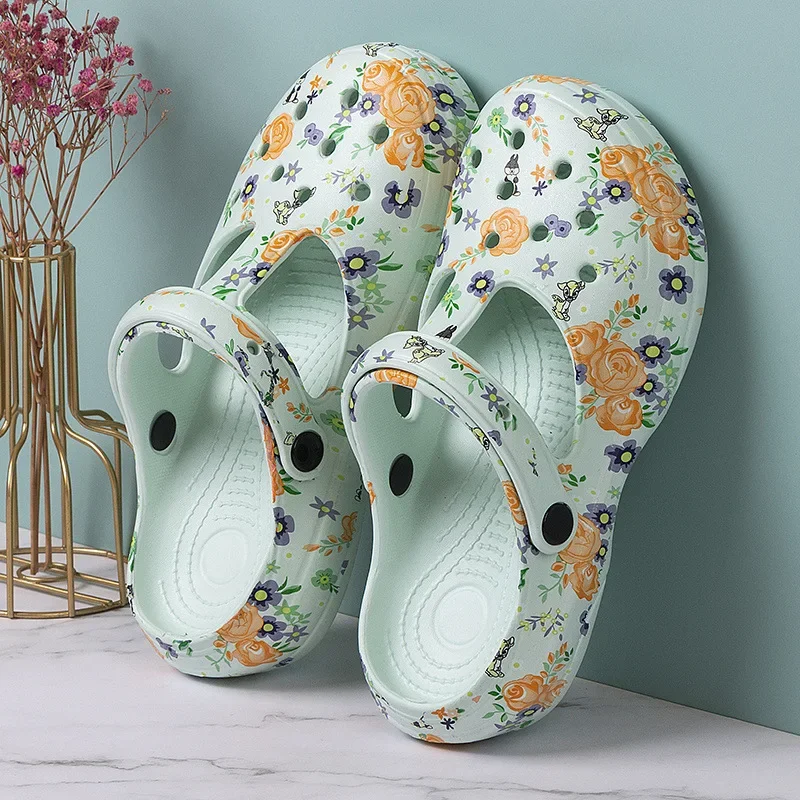Women's Soft EVA Summer Beach & Outdoor Sandals Home Slides Dry Wedges Platform Beach Sandals with Thick Bottom for Garden Use
Women's Soft EVA Summer Beach & Outdoor Sandals Home Slides Dry Wedges Platform Beach Sandals with Thick Bottom for Garden Use