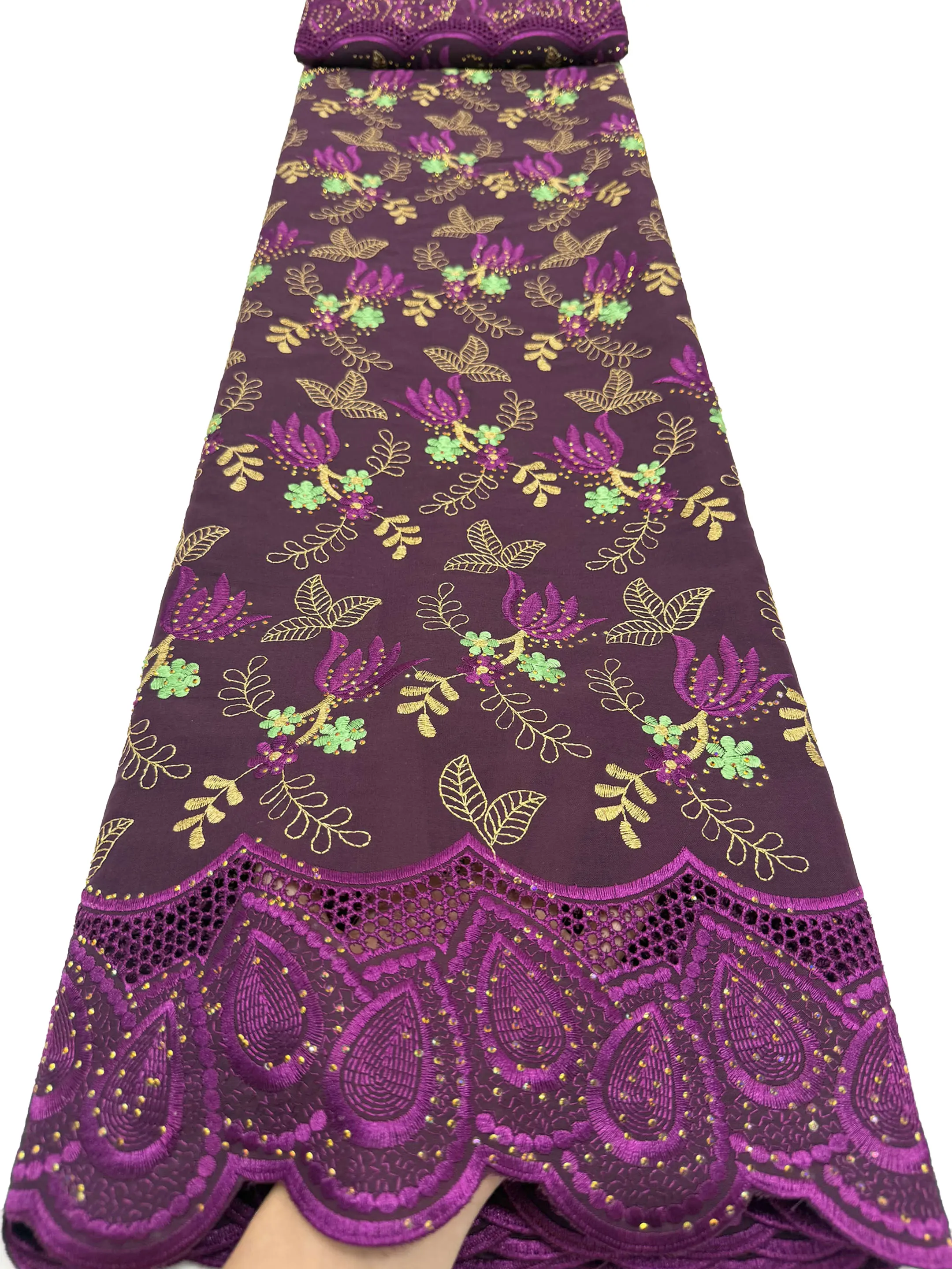 2026New Style African Swiss Voile Lace Embroidered Cotton Fabric For Nigerian Wedding Celebration Women Party Dress Sewing Cloth
2026New Style African Swiss Voile Lace Embroidered Cotton Fabric For Nigerian Wedding Celebration Women Party Dress Sewing Cloth