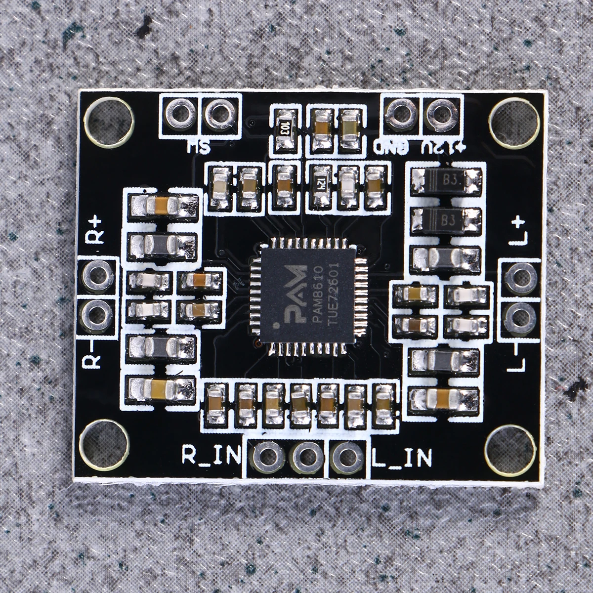 Amplifier Board PAM8610 31x25x2 5mm DC6 15V Dual 8Ohm High Efficiency Power Small Size Stereo Amplifier 10W Speaker
Amplifier Board PAM8610 31x25x2 5mm DC6 15V Dual 8Ohm High Efficiency Power Small Size Stereo Amplifier 10W Speaker