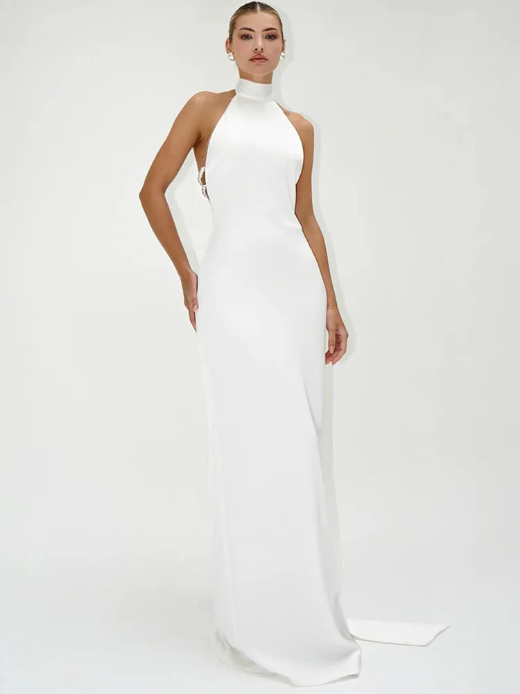 Chic Women Celebrity Sexy Backless Halter Pearl Black White Maxi Long Bodycon Dress 2024 Elegant Evening Club Party Outfit
Chic Women Celebrity Sexy Backless Halter Pearl Black White Maxi Long Bodycon Dress 2024 Elegant Evening Club Party Outfit