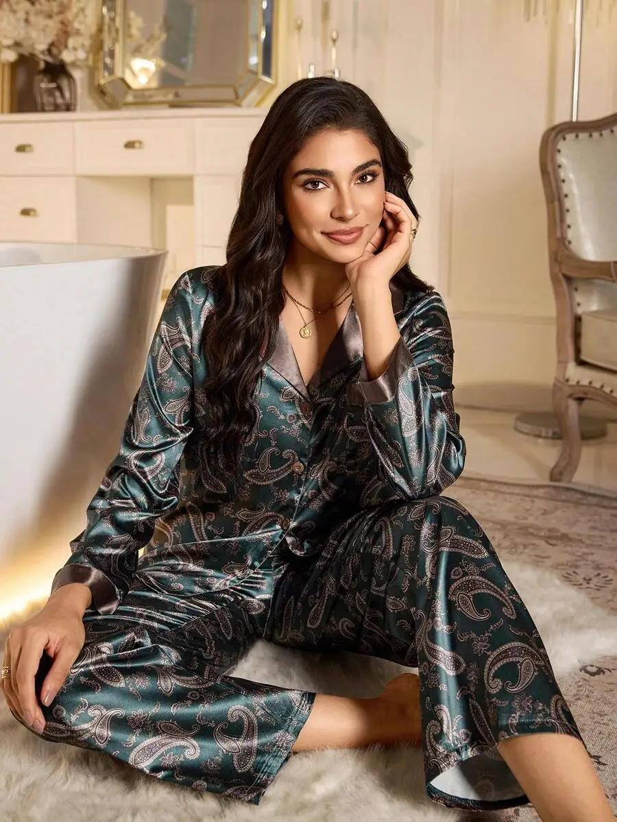 Womens Paisley Print Faux Silk Satin Long Sleeve Pajama Set Lounge Wear
Womens Paisley Print Faux Silk Satin Long Sleeve Pajama Set Lounge Wear