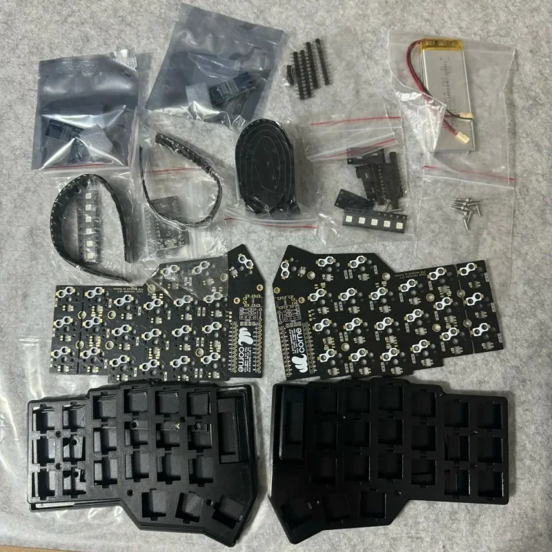 CorneV2.1 Choc Low Profile RGB Split Keyboard Material Custom Bluetooth Wireless Github Horn Split Mechanical Keyboard Kit
CorneV2.1 Choc Low Profile RGB Split Keyboard Material Custom Bluetooth Wireless Github Horn Split Mechanical Keyboard Kit