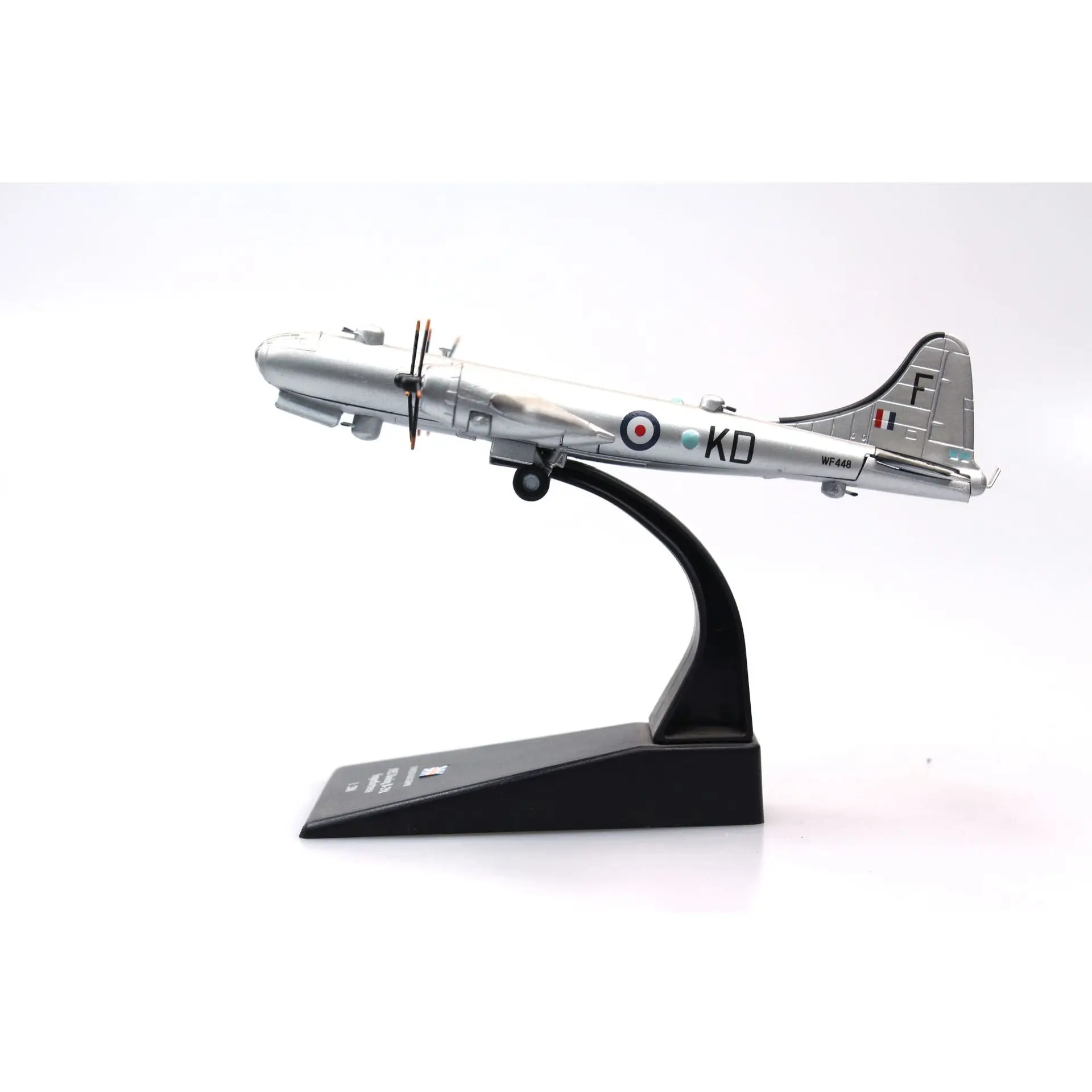 Масштабная модель самолета 1/200: Американский тяжелый бомбардировщик B-29 Superfortress, металлическая литая модель самолета-истребителя, игрушка для мальчиков, сувенир, подарок
Масштабная модель самолета 1/200: Американский тяжелый бомбардировщик B-29 Superfortress, металлическая литая модель самолета-истребителя, игрушка для мальчиков, сувенир, подарок