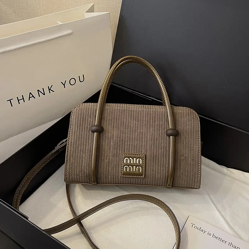 2025 Matte Baguette Bag-Retro Vintage Shoulder Purse for Women,Exclusive Designer Crossbody Bag with Top Handle &Underarm Strap
2025 Matte Baguette Bag-Retro Vintage Shoulder Purse for Women,Exclusive Designer Crossbody Bag with Top Handle &Underarm Strap