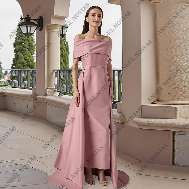 Customized Long Arabic Satin Green Mother of the Bride Dresses with Side Skirt Wedding Guest Dress
Customized Long Arabic Satin Green Mother of the Bride Dresses with Side Skirt Wedding Guest Dress