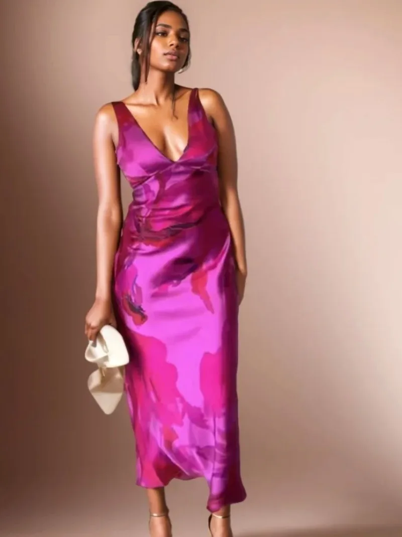 Temperament Dress 2025 Sleeveless Halter Neck Women Long Dress Floral Print Elegant Midi Length Dress for Casual and Party Wear
Temperament Dress 2025 Sleeveless Halter Neck Women Long Dress Floral Print Elegant Midi Length Dress for Casual and Party Wear