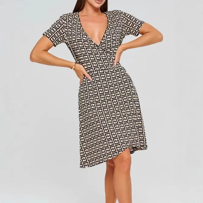 Women Geometric Print Wrap Dress V Neck Short Sleeve High Waist A Line Midi Dress Casual Elegant Summer Office Party Dress
Women Geometric Print Wrap Dress V Neck Short Sleeve High Waist A Line Midi Dress Casual Elegant Summer Office Party Dress