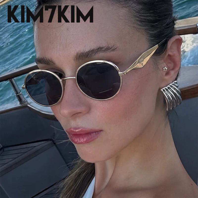 2026 Vintage Round Punk Sunglasses Women Luxury Designer Metal Frame Steampunk Oval Sun Glasses Lady Eyewear Photochromic Shades
2026 Vintage Round Punk Sunglasses Women Luxury Designer Metal Frame Steampunk Oval Sun Glasses Lady Eyewear Photochromic Shades