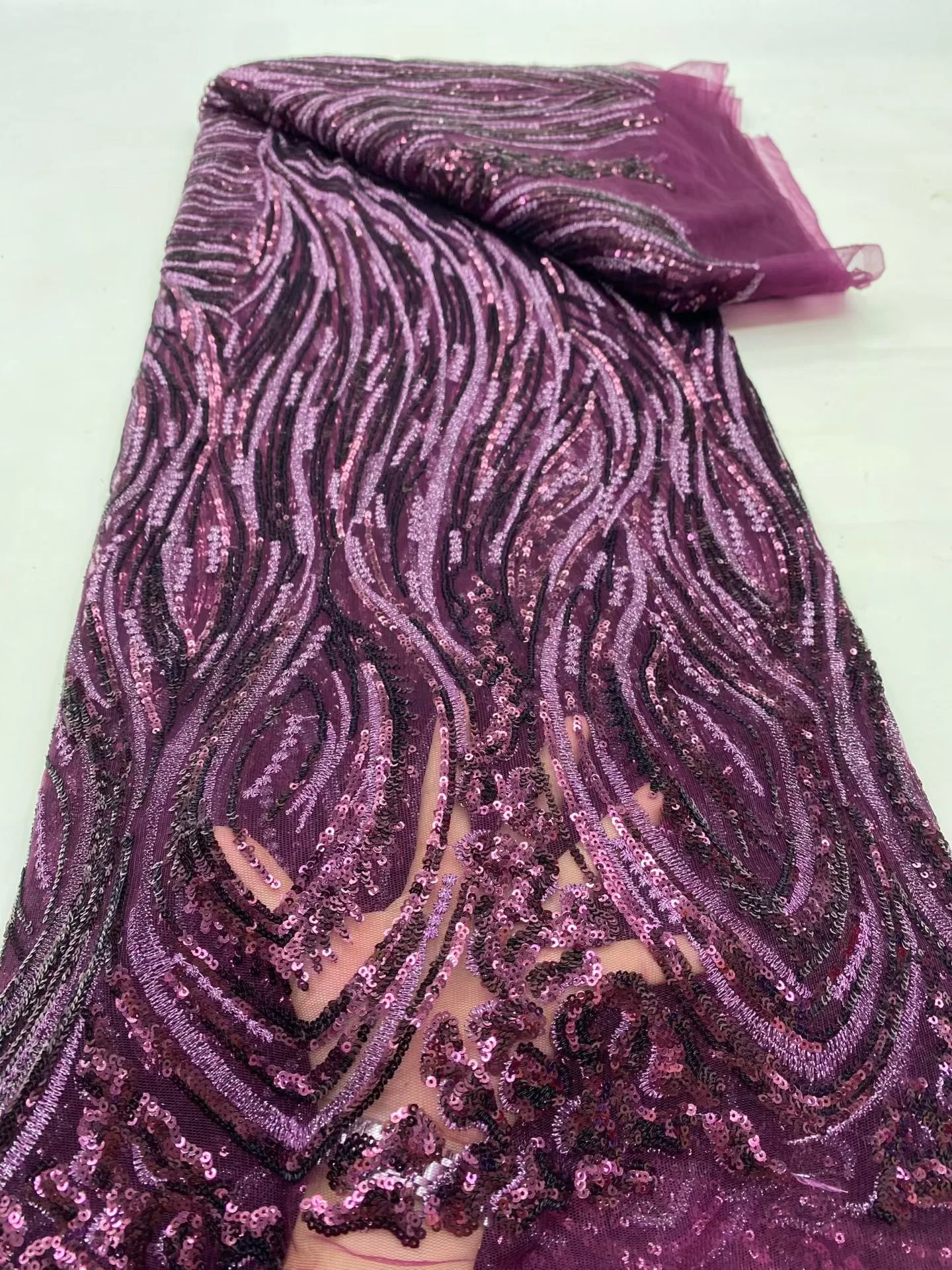 Latest 2025 African Nigerian Guipure Embroidery Sequins High Quality for Sewing Tulle Lace Fabric Dresses 5Yards DP0480
Latest 2025 African Nigerian Guipure Embroidery Sequins High Quality for Sewing Tulle Lace Fabric Dresses 5Yards DP0480