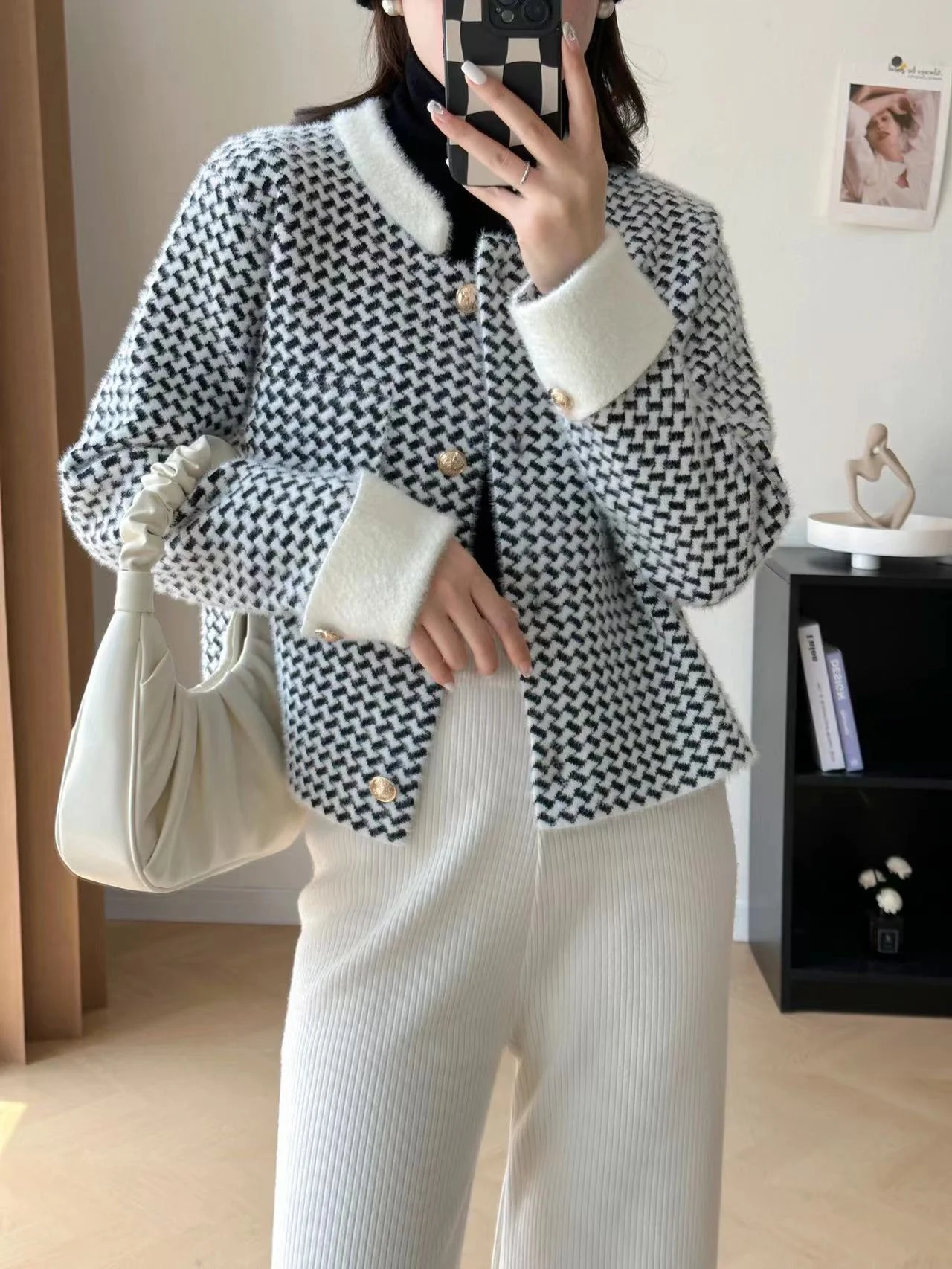 Tweed Jacket English Style Womens Spring Outerwear Classic Outside Preppy Windbreakers Multi-Pockets Cloth Sporting Zip-Up Daily
Tweed Jacket English Style Womens Spring Outerwear Classic Outside Preppy Windbreakers Multi-Pockets Cloth Sporting Zip-Up Daily