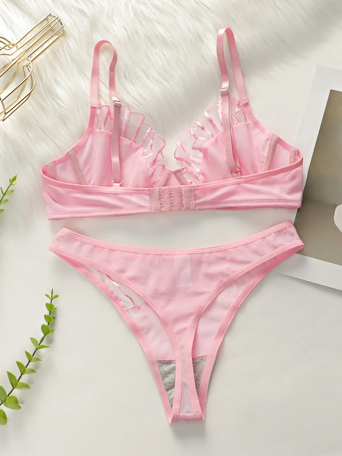 Beautiful Women's Pink and Black brassiere Lace Sexy Lingerie Set Pull Up Bra 2024 New fashionable Women's Clothing
Beautiful Women's Pink and Black brassiere Lace Sexy Lingerie Set Pull Up Bra 2024 New fashionable Women's Clothing