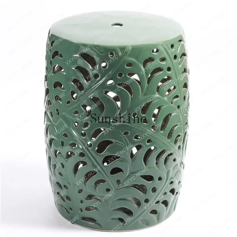 GGDark green leaves carved through ceramic drum piers, living room shoe changing stool
GGDark green leaves carved through ceramic drum piers, living room shoe changing stool