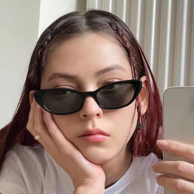 New PC Sunglasses for Export: Men and Women's Personalized Small Frame Hip Hop Bounce Glasses Cat Eye Sunglasses
New PC Sunglasses for Export: Men and Women's Personalized Small Frame Hip Hop Bounce Glasses Cat Eye Sunglasses