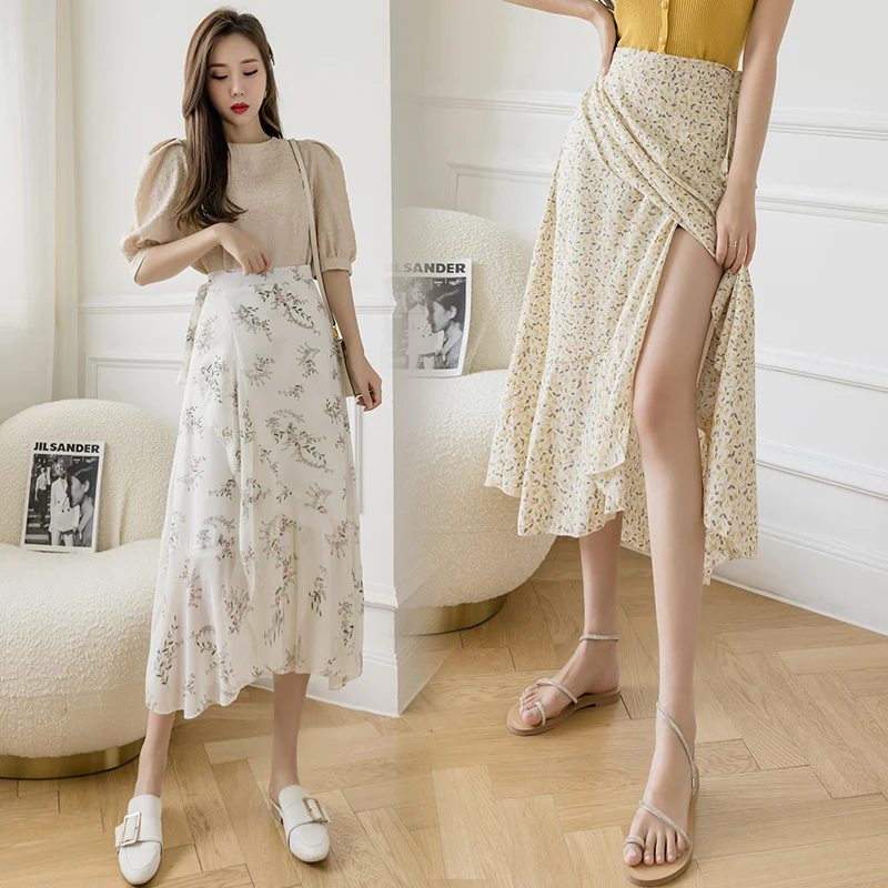 Длинная женская юбка-макси с высокой талией, асимметричным разрезом и цветочным принтом из шифона, пляжная, с запахом, в пол
Длинная женская юбка-макси с высокой талией, асимметричным разрезом и цветочным принтом из шифона, пляжная, с запахом, в пол