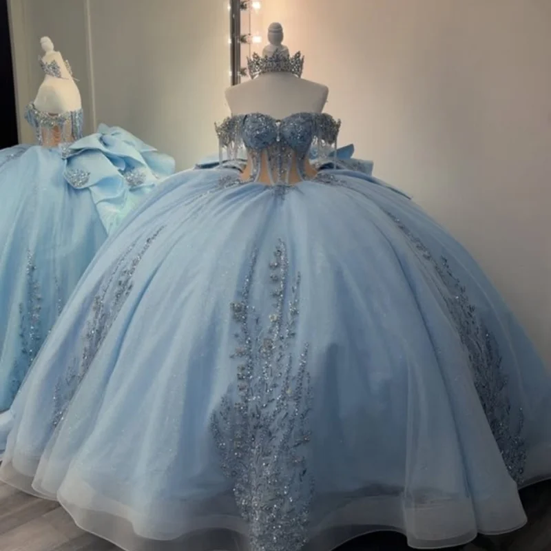 Shiny aqua blue Quinceanera Dress crystal Sequins Decal Lace layering Long tail Bow Vestidos De 15 Quinceanera Customize
Shiny aqua blue Quinceanera Dress crystal Sequins Decal Lace layering Long tail Bow Vestidos De 15 Quinceanera Customize